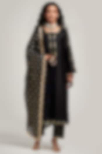 Black Silk Chanderi Sequins Embroidered Kurta Set by Anantaa By Roohi Trehan at Pernia's Pop Up Shop