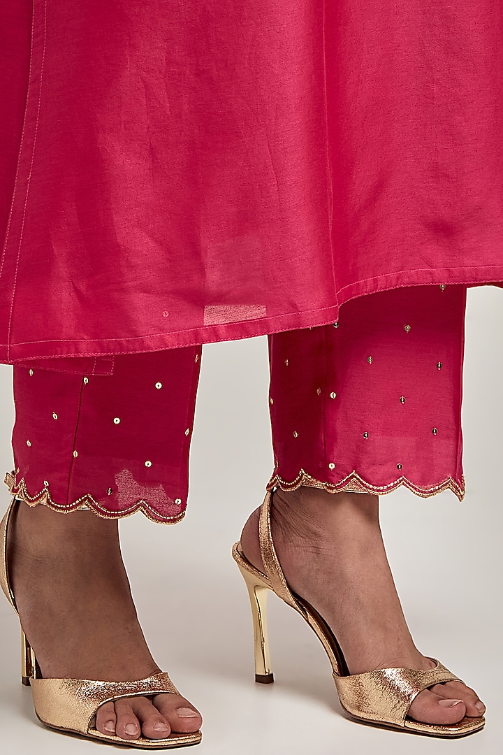 Fuchsia Silk Chanderi Sequins Embroidered Kurta Set by Anantaa By Roohi Trehan at Pernia's Pop Up Shop