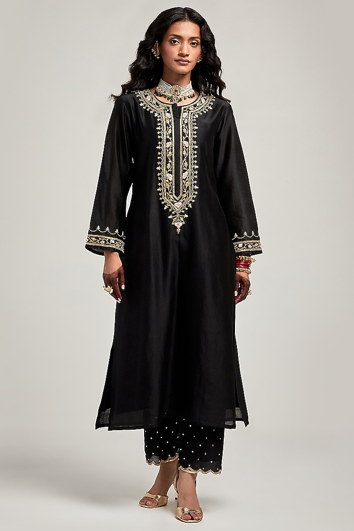 Black Silk Chanderi Sequins Embroidered Kurta Set by Anantaa By Roohi Trehan at Pernia's Pop Up Shop