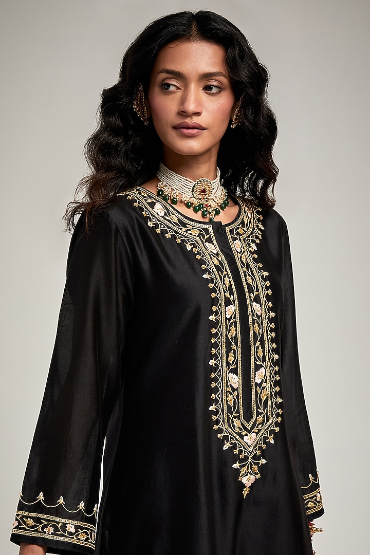 Black Silk Chanderi Sequins Embroidered Kurta Set by Anantaa By Roohi Trehan at Pernia's Pop Up Shop