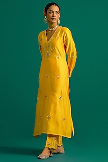 product-color-Yellow