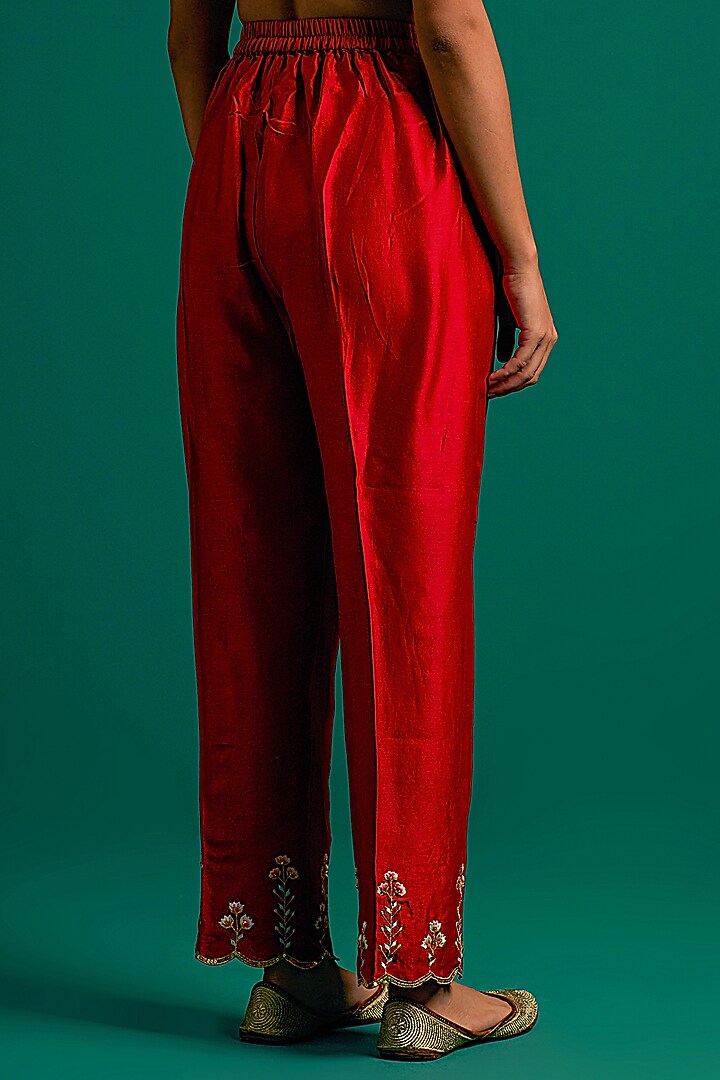 Red Silk Chanderi Hand Embroidered Kurta Set by Anantaa By Roohi Trehan at Pernia's Pop Up Shop