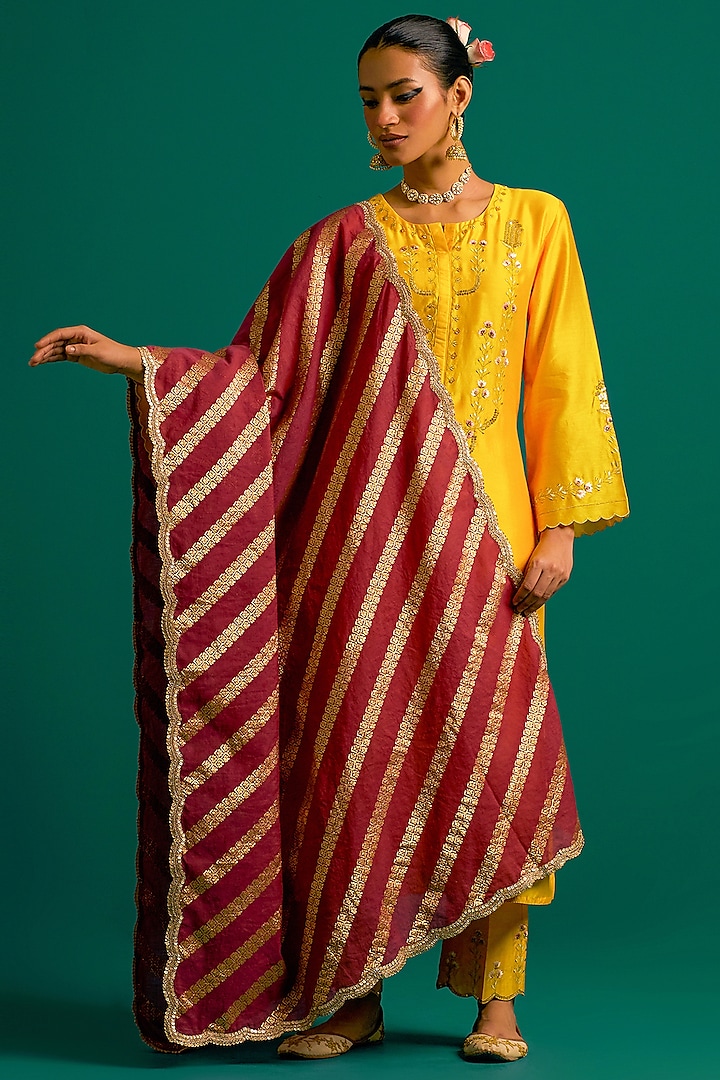 Yellow Silk Chanderi Hand Embroidered Kurta Set by Anantaa By Roohi Trehan