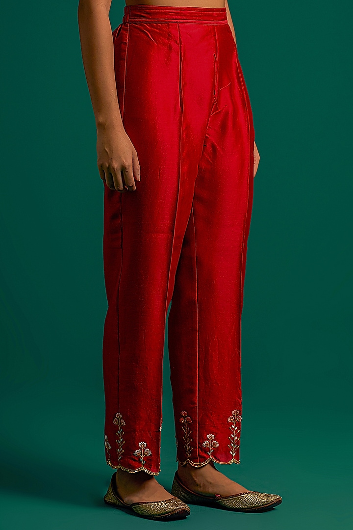 Red Silk Chanderi Hand Embroidered Kurta Set by Anantaa By Roohi Trehan at Pernia's Pop Up Shop