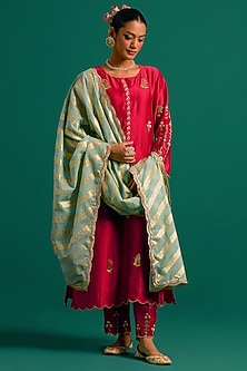 product-color-Red
