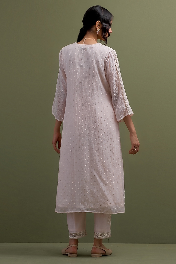 Pink Mul Chanderi Thread Hand Embroidered Gathered Kurta Set by Anantaa By Roohi Trehan at Pernia's Pop Up Shop