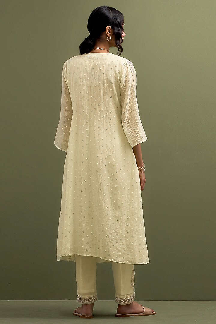 Yellow Mul Chanderi Thread Hand Embroidered Gathered Kurta Set by Anantaa By Roohi Trehan at Pernia's Pop Up Shop