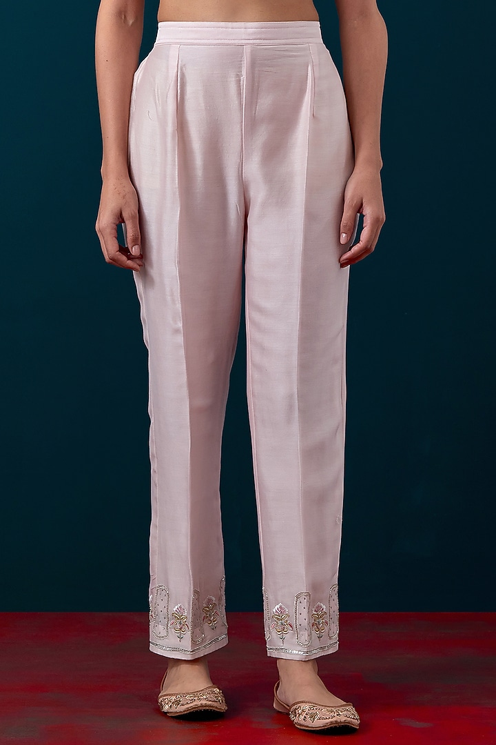Pink Silk Chanderi Floral Motif Embroidered Kurta Set by Anantaa By Roohi Trehan at Pernia's Pop Up Shop