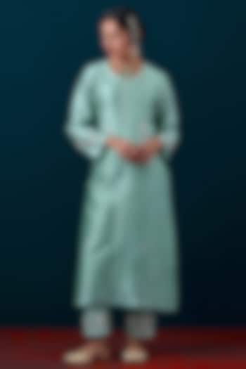 Dull Blue Silk Chanderi Floral Motif Embroidered Kurta Set by Anantaa By Roohi Trehan at Pernia's Pop Up Shop