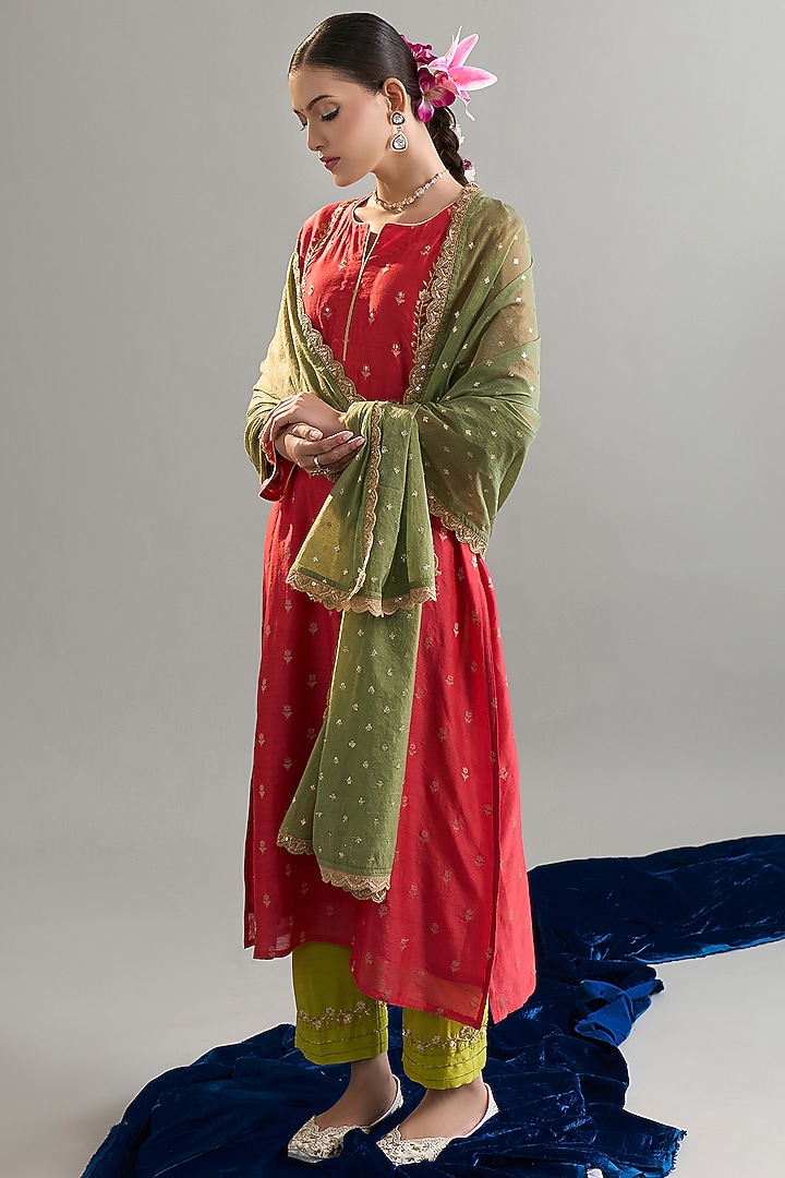 Red Silk Chanderi Sequins Embroidered Kurta Set by Anantaa By Roohi Trehan at Pernia's Pop Up Shop