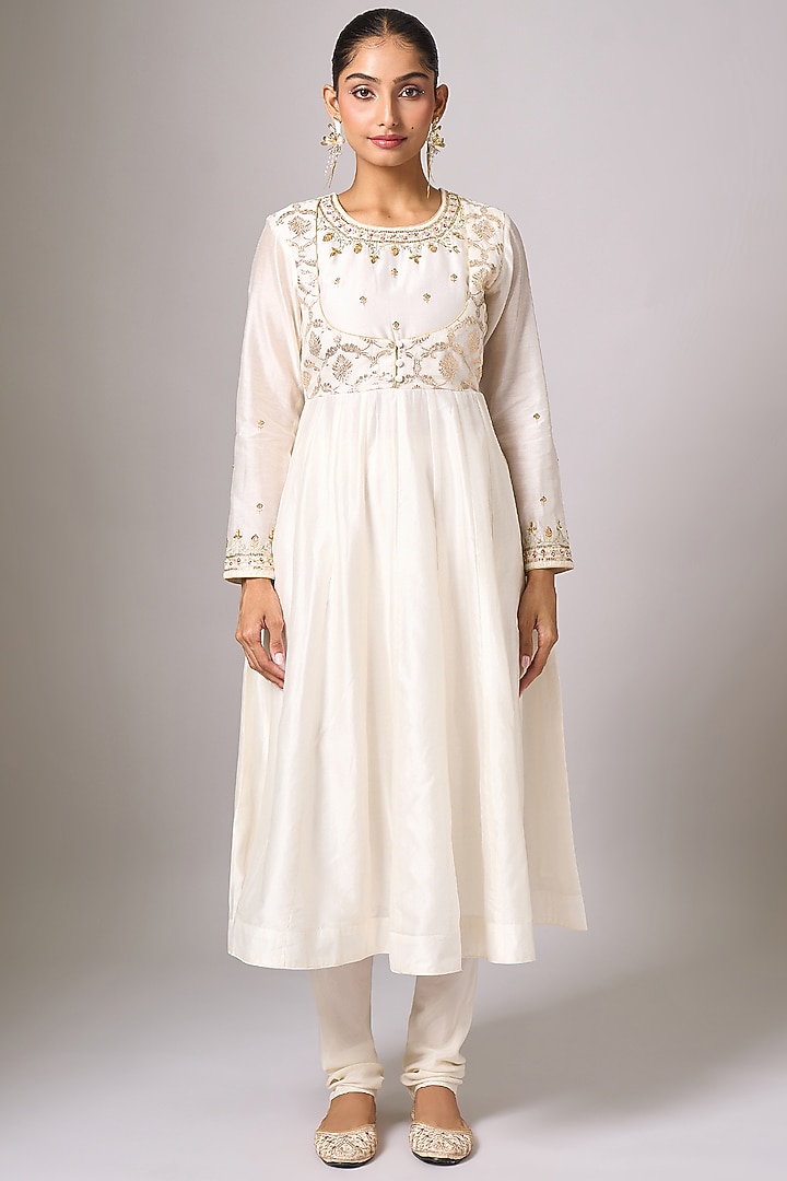 Off-White Silk Chanderi Sequins Embroidered Anarkali Set by Anantaa By Roohi Trehan at Pernia's Pop Up Shop