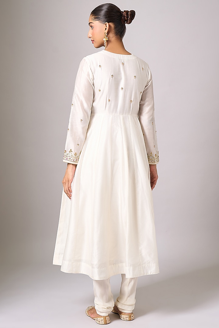 Off-White Silk Chanderi Sequins Embroidered Anarkali Set by Anantaa By Roohi Trehan at Pernia's Pop Up Shop