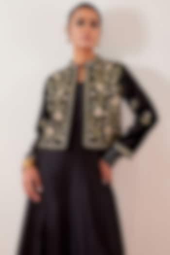 Black Velvet Resham & Zari Embroidered Front-Open Short Jacket by Anantaa By Roohi Trehan at Pernia's Pop Up Shop