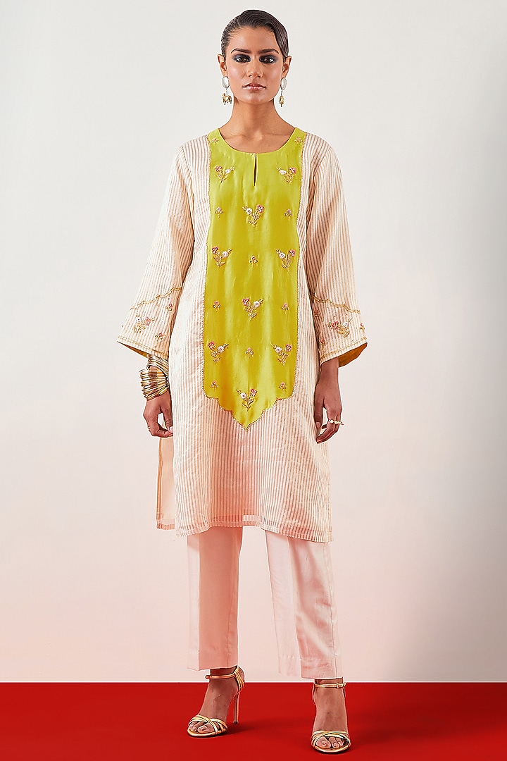 Off-White & Gold Chanderi Tissue Sequin Embroidered Kurta Set by Anantaa By Roohi Trehan at Pernia's Pop Up Shop