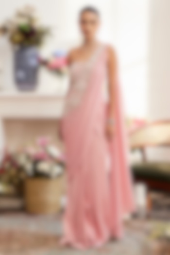 English Pink Chiffon Hand Embroidered Draped Reception Saree Set by ANUSHKAA BAJAJ at Pernia's Pop Up Shop