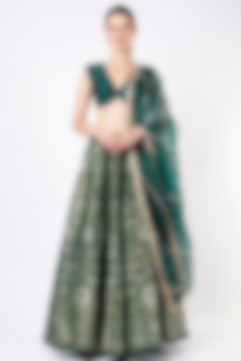 Green Banarasi Silk Wedding Lehenga Set by Anjana Bohra at Pernia's Pop Up Shop