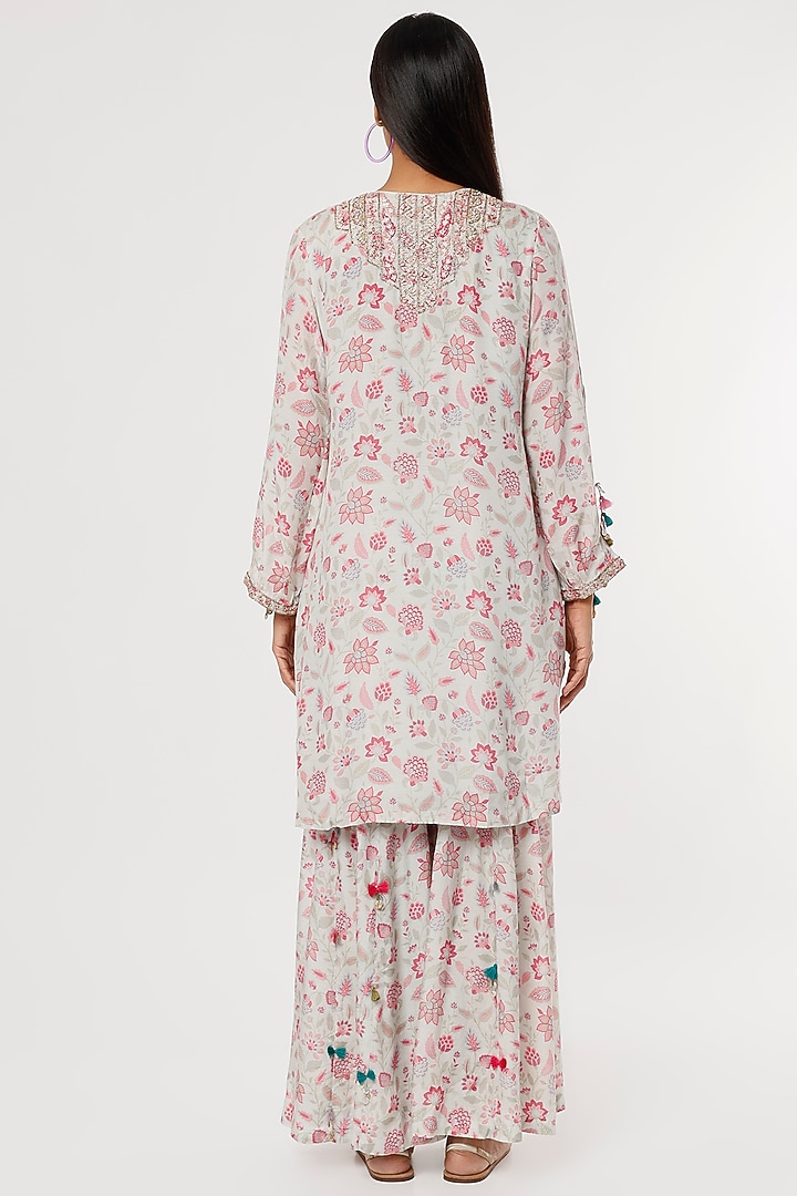 Grey & Pink Printed Kurta Set by Aangan by Parul at Pernia's Pop Up Shop