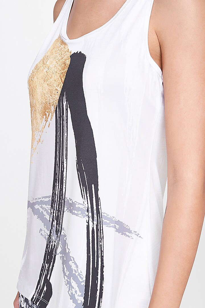 White Printed Top With Leggings by AND at Pernia's Pop Up Shop