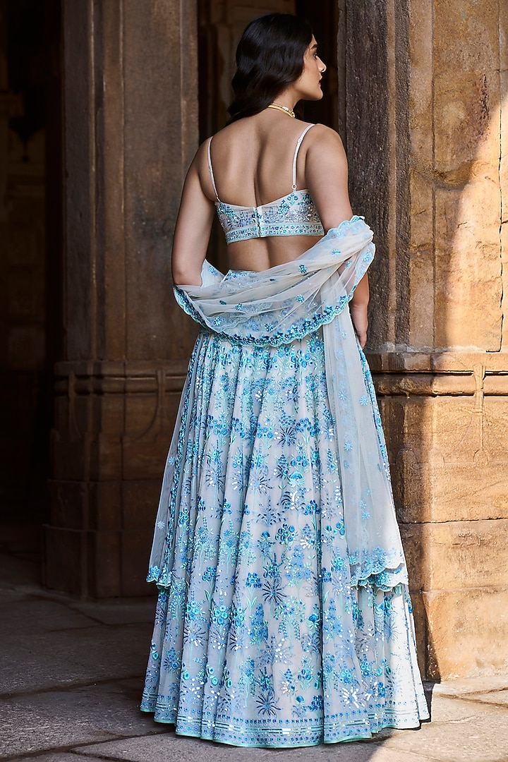 White Embroidered Bridal Lehenga Set by Anita Dongre at Pernia's Pop Up Shop
