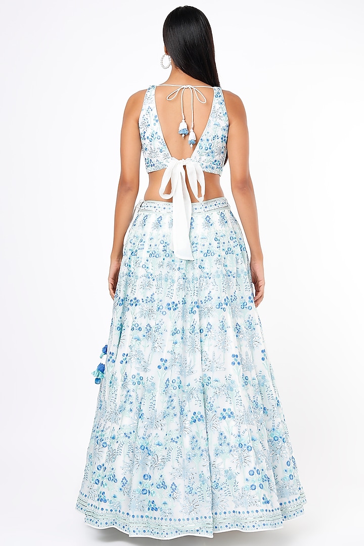 White Embroidered Bridal Lehenga Set by Anita Dongre at Pernia's Pop Up Shop