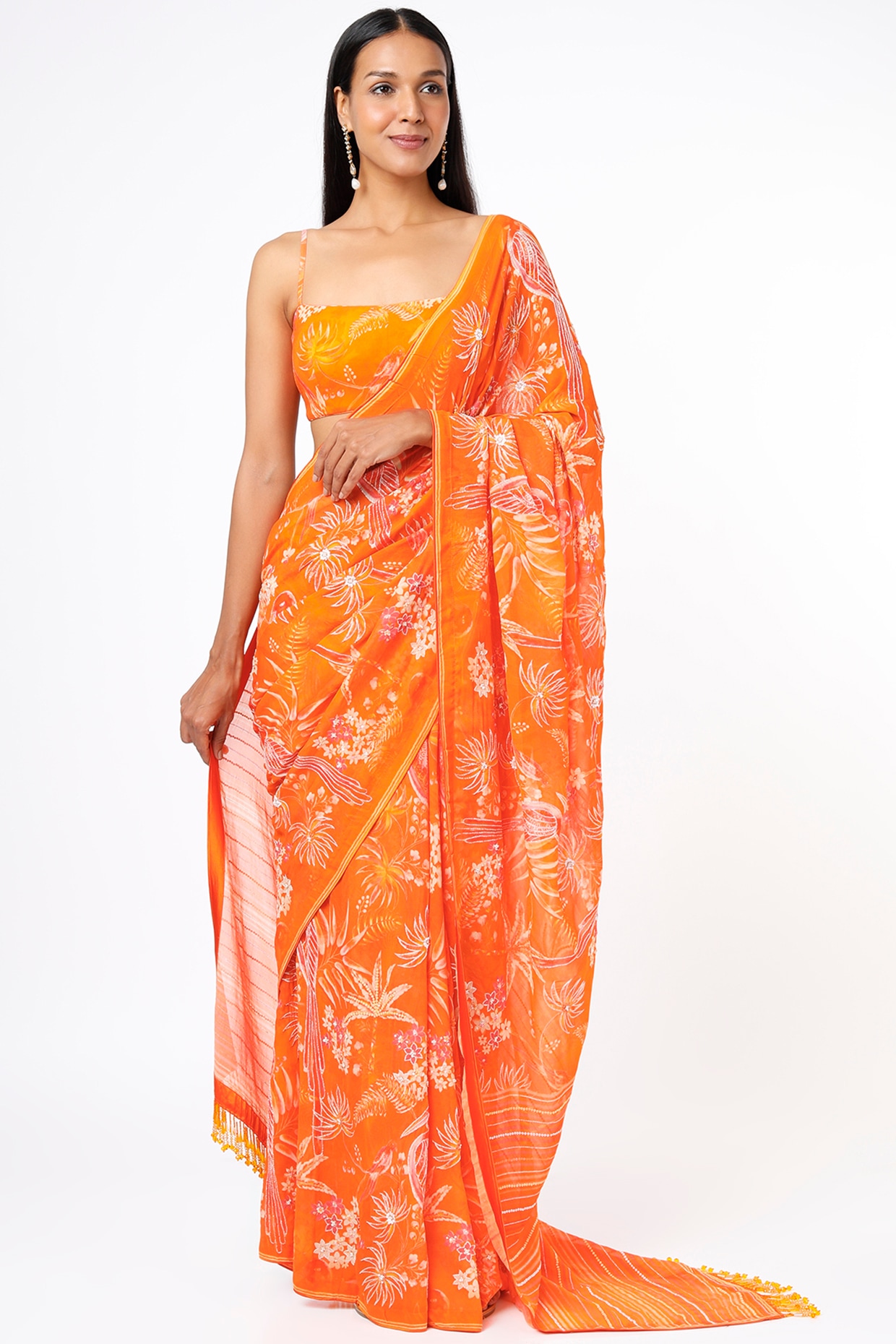 Anita dongre bridal outlet saree