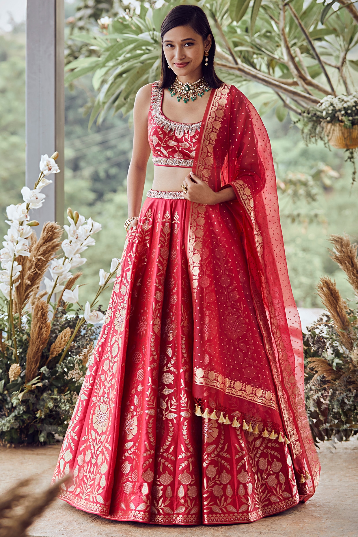 Where To Buy Banarasi Lehengas From! | Wedding lehenga designs, Indian  bride outfits, Indian bridal outfits