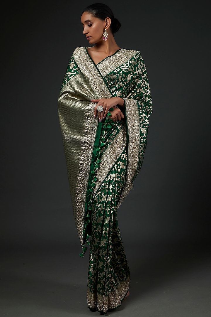 Emerald Green Banarasi Silk Hand Embroidered Saree Set by Anita Dongre