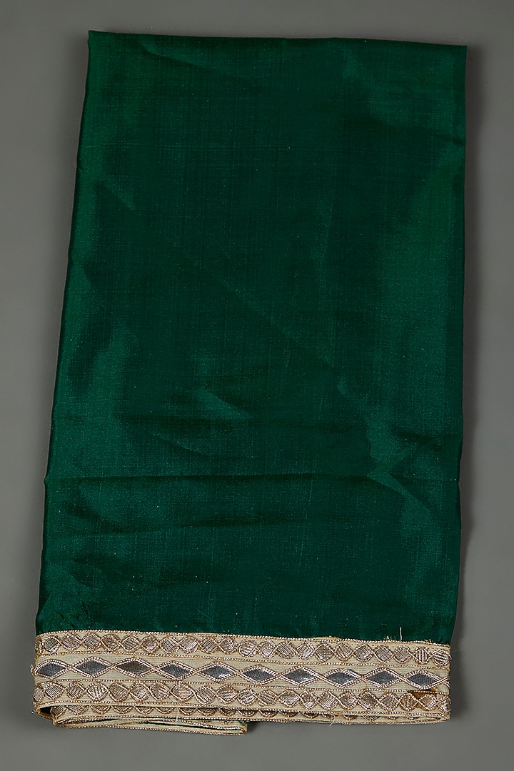 Emerald Green Banarasi Silk Hand Embroidered Reception Saree Set by Anita Dongre at Pernia's Pop Up Shop