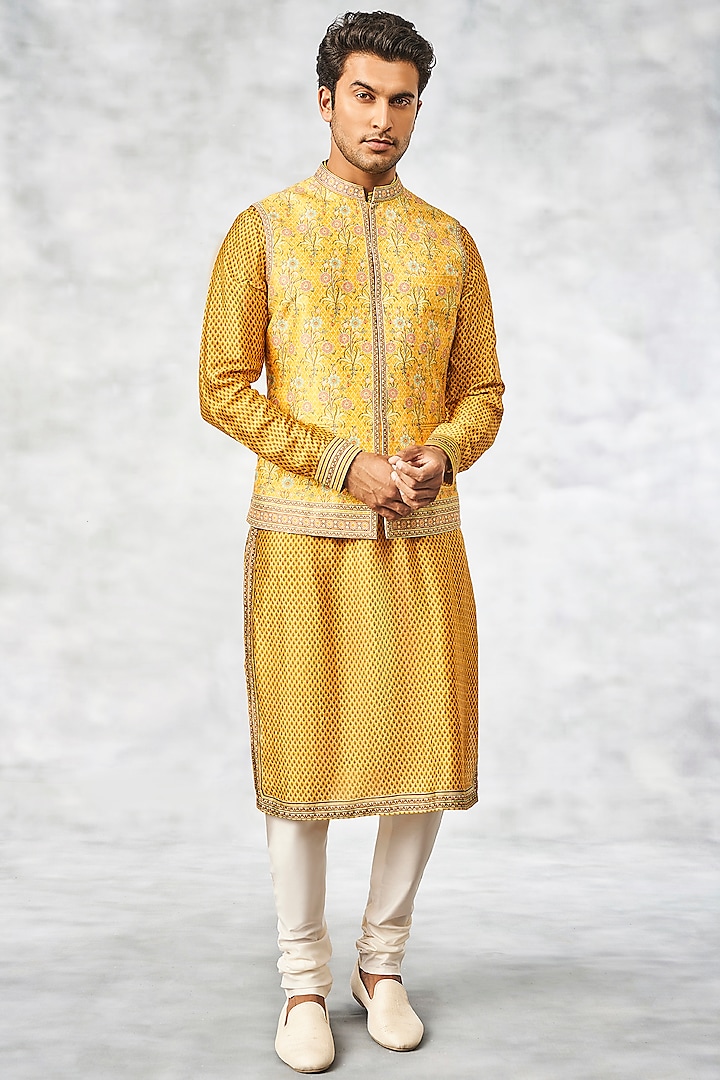 Mustard Printed Bundi Jacket by Anita Dongre Men