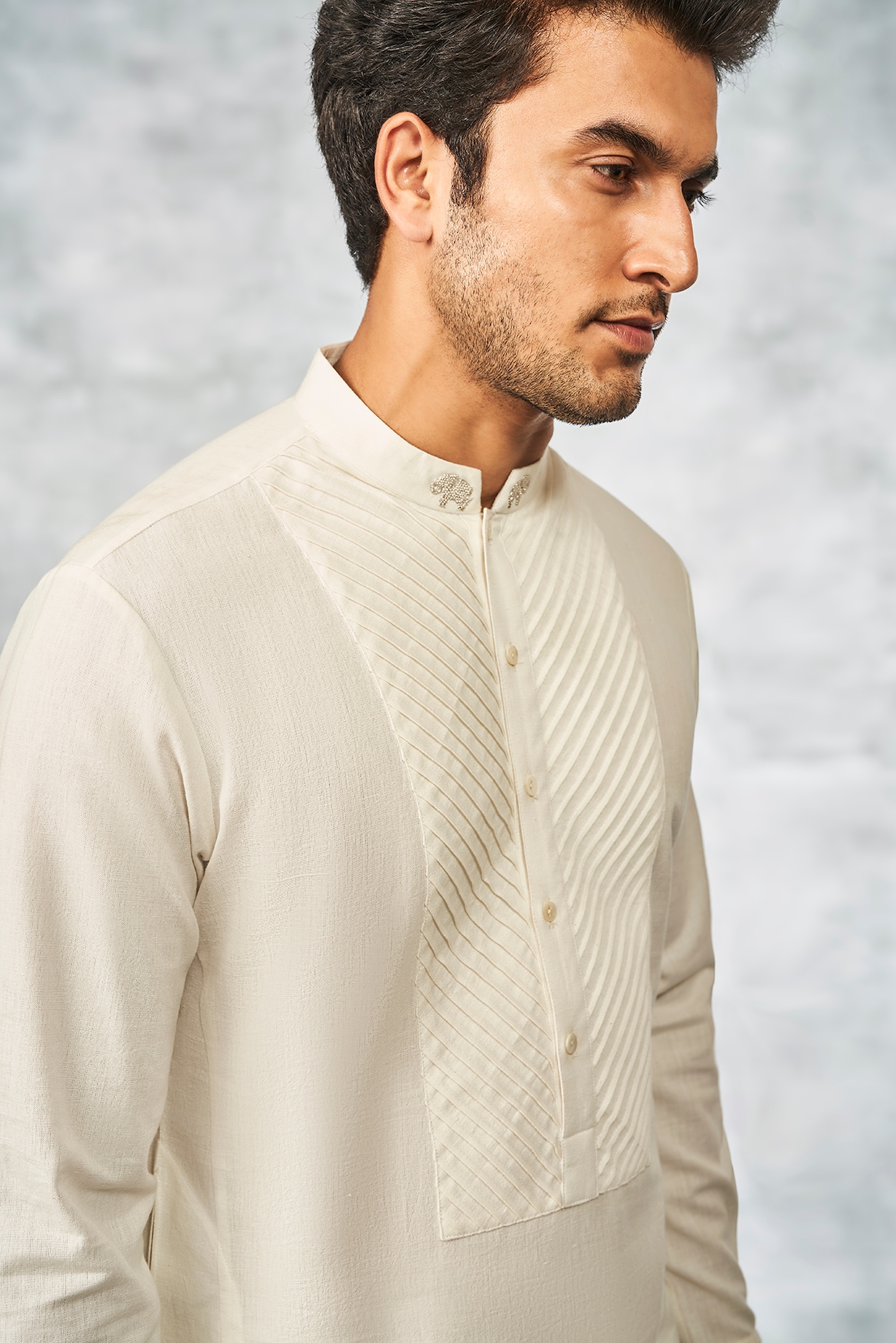 The Ace of Spades Linen Kurta Set - Off White