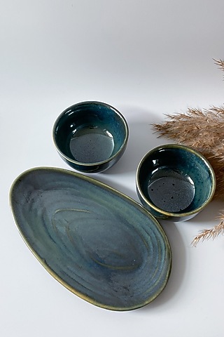 Green Ceramic Glazed Smooth Finished Bowls & Tray (Set Of 3) by andneat