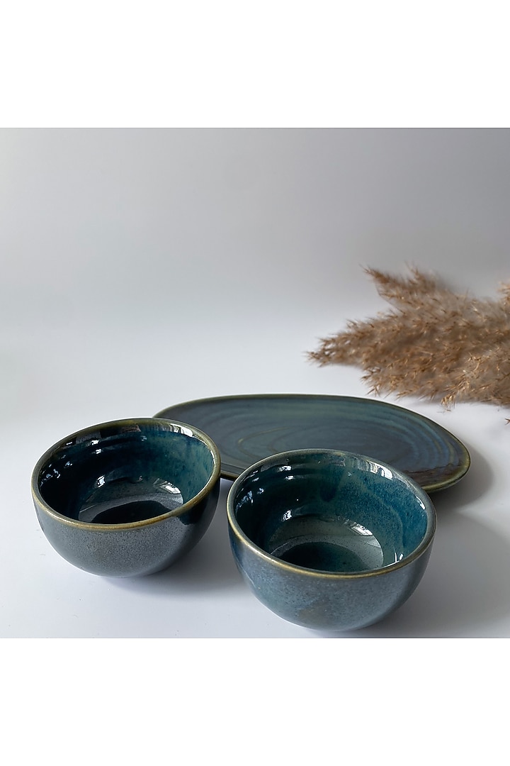 Green Ceramic Glazed Smooth Finished Bowls & Tray (Set Of 3) by andneat at Pernia's Pop Up Shop