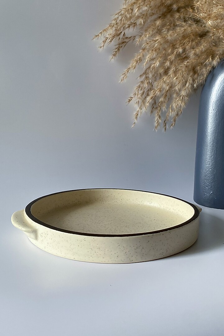Off-White Ceramic Pigmented Platter by Andneat at Pernia's Pop Up Shop