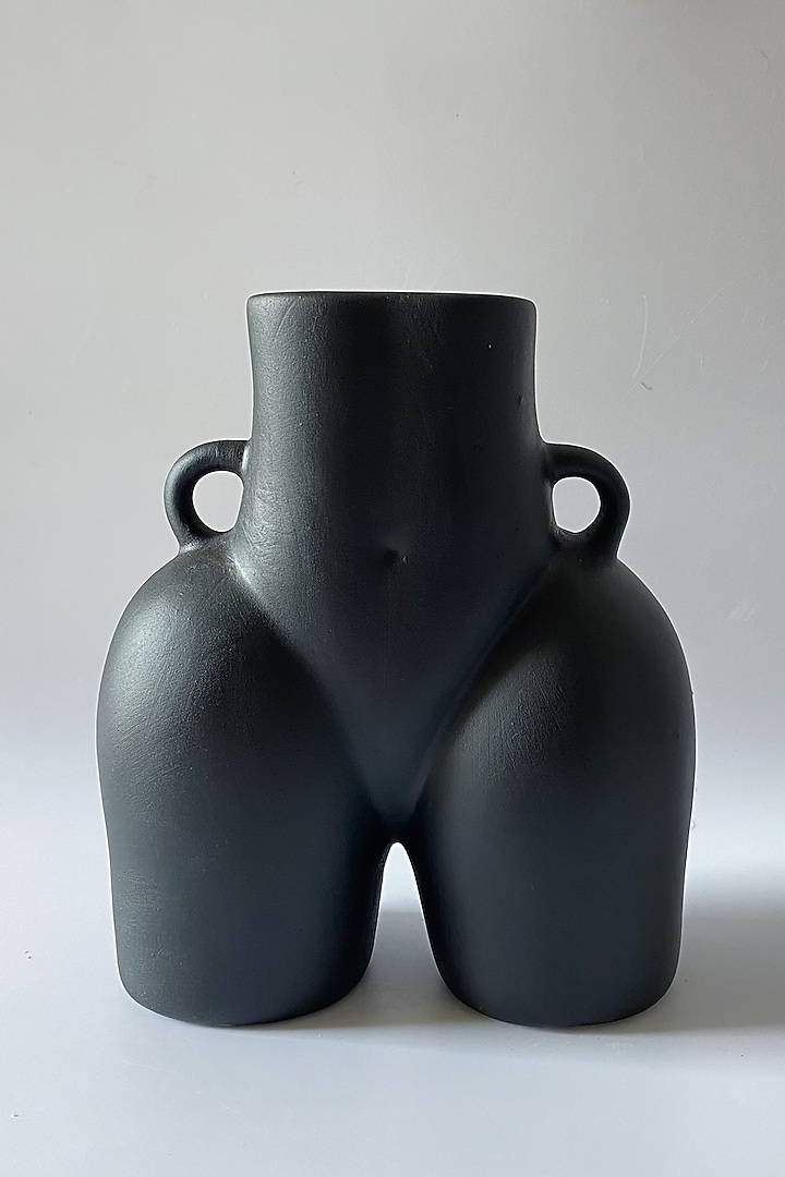 Black Ceramic Handcrafted Vase by Andneat at Pernia's Pop Up Shop