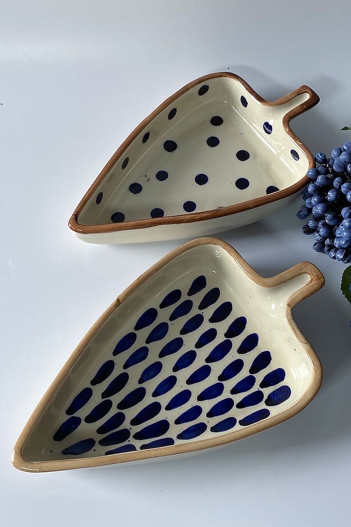 Off-White Ceramic Hand Painted Leaf Bowl Set by Andneat at Pernia's Pop Up Shop