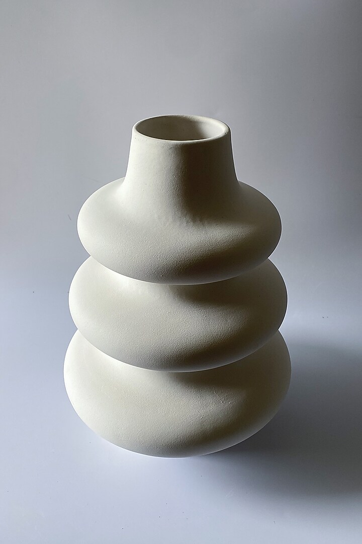 White Ceramic Hand Painted Spiral Vase by Andneat at Pernia's Pop Up Shop