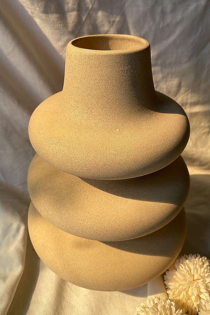 Beige Ceramic Hand Painted Spiral Vase by Andneat at Pernia's Pop Up Shop