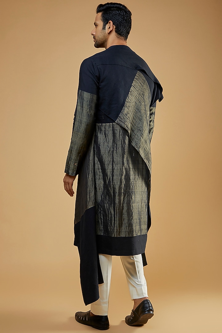 Black Handwoven Cotton Kurta by Antar Agni Men at Pernia's Pop Up Shop