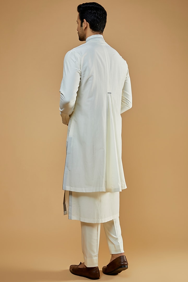 Ivory Cotton Silk Kurta by Antar Agni Men at Pernia's Pop Up Shop