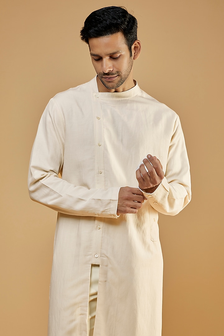 Ivory Linen Blend Kurta by Antar Agni Men at Pernia's Pop Up Shop