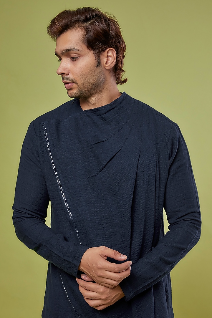 Navy Blue Linen Blend Kurta by Antar Agni Men at Pernia's Pop Up Shop