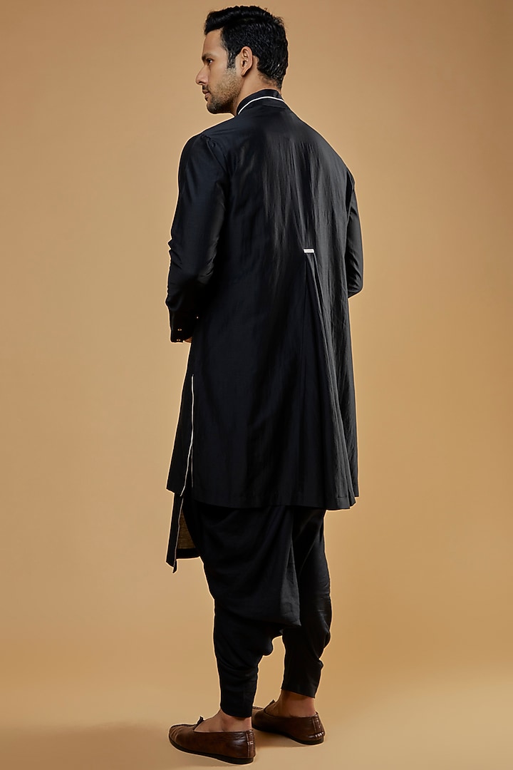 Black Cotton Silk Kurta by Antar Agni Men at Pernia's Pop Up Shop