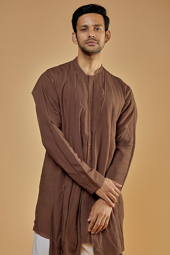 Rust Linen Blend Kurta by Antar Agni Men at Pernia's Pop Up Shop