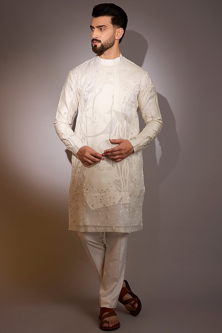 Ivory Cotton Silk Embroidered Kurta by Antar Agni Men at Pernia's Pop Up Shop