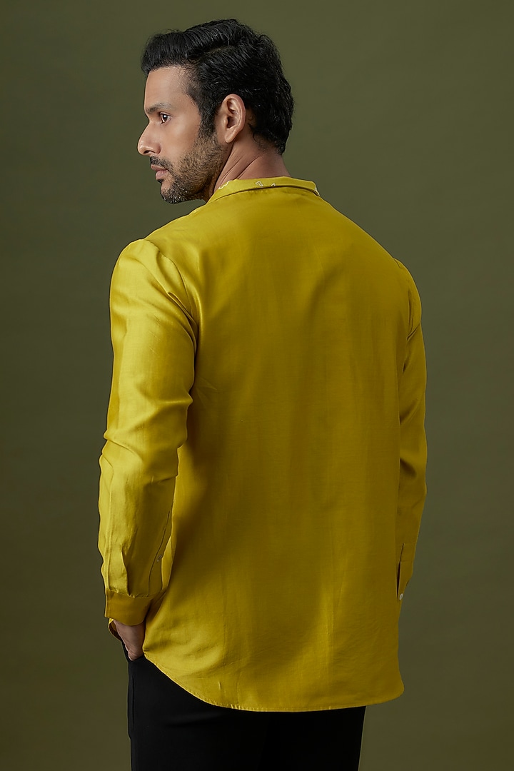 Citrine Cotton Silk Short Kurta by Antar Agni Men at Pernia's Pop Up Shop