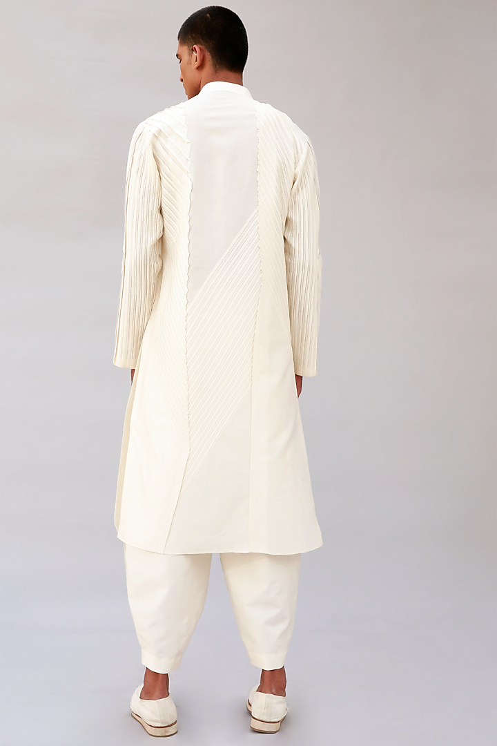 Ivory Cotton Silk Long Kurta by Antar Agni Men at Pernia's Pop Up Shop