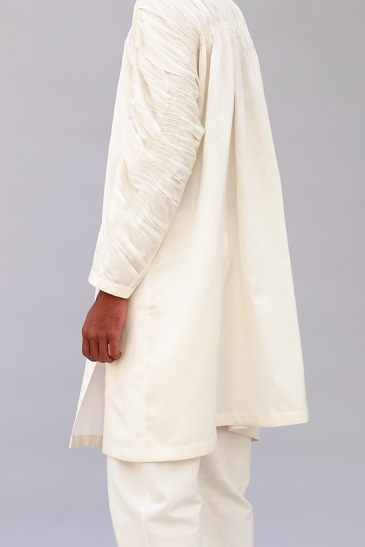 Ivory Cotton Silk Short Kurta by Antar Agni Men at Pernia's Pop Up Shop
