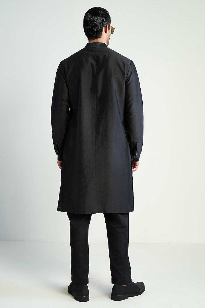 Black Cotton Silk Embellished Kurta by Antar Agni Men at Pernia's Pop Up Shop