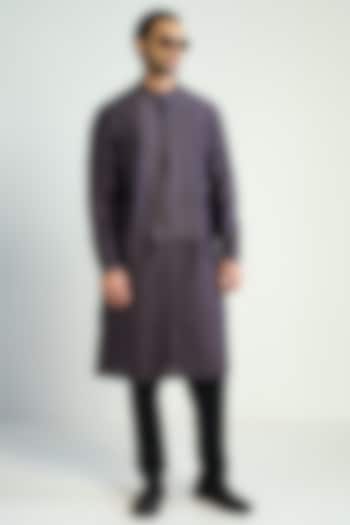 Purple Cotton Silk Kurta by Antar Agni Men at Pernia's Pop Up Shop
