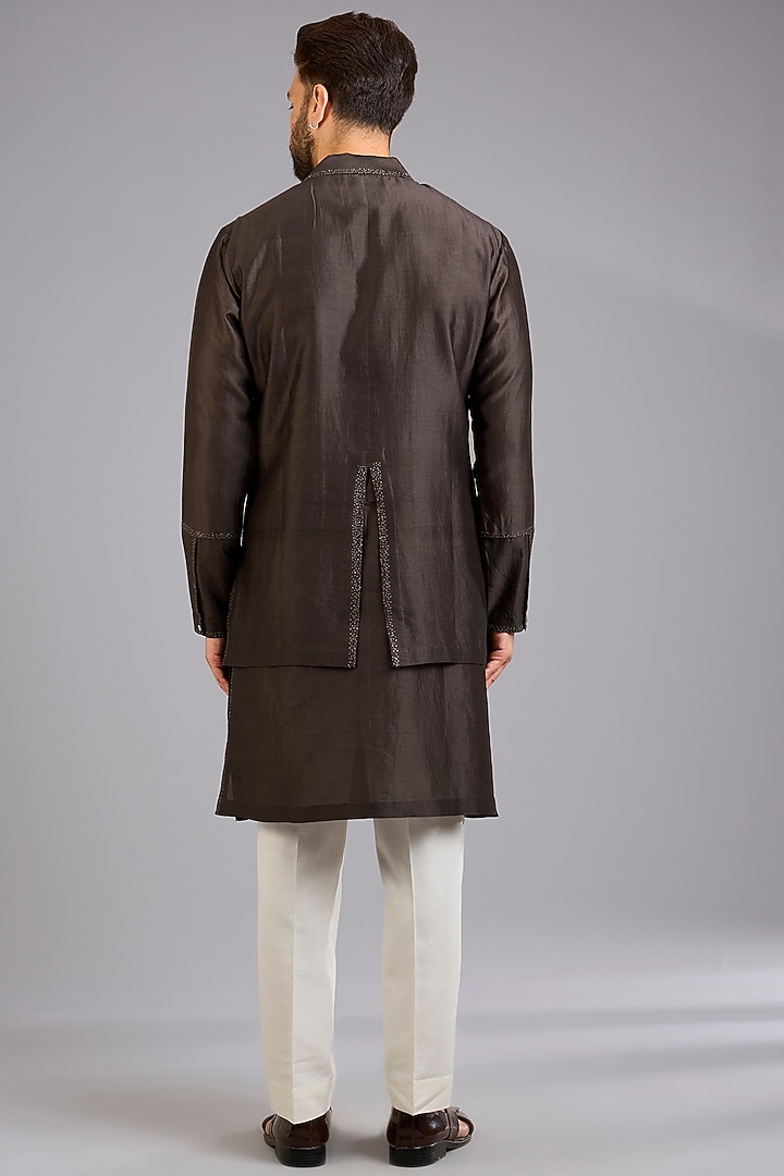 Dark Grey Silk Embroidered Kurta by Antar Agni Men at Pernia's Pop Up Shop